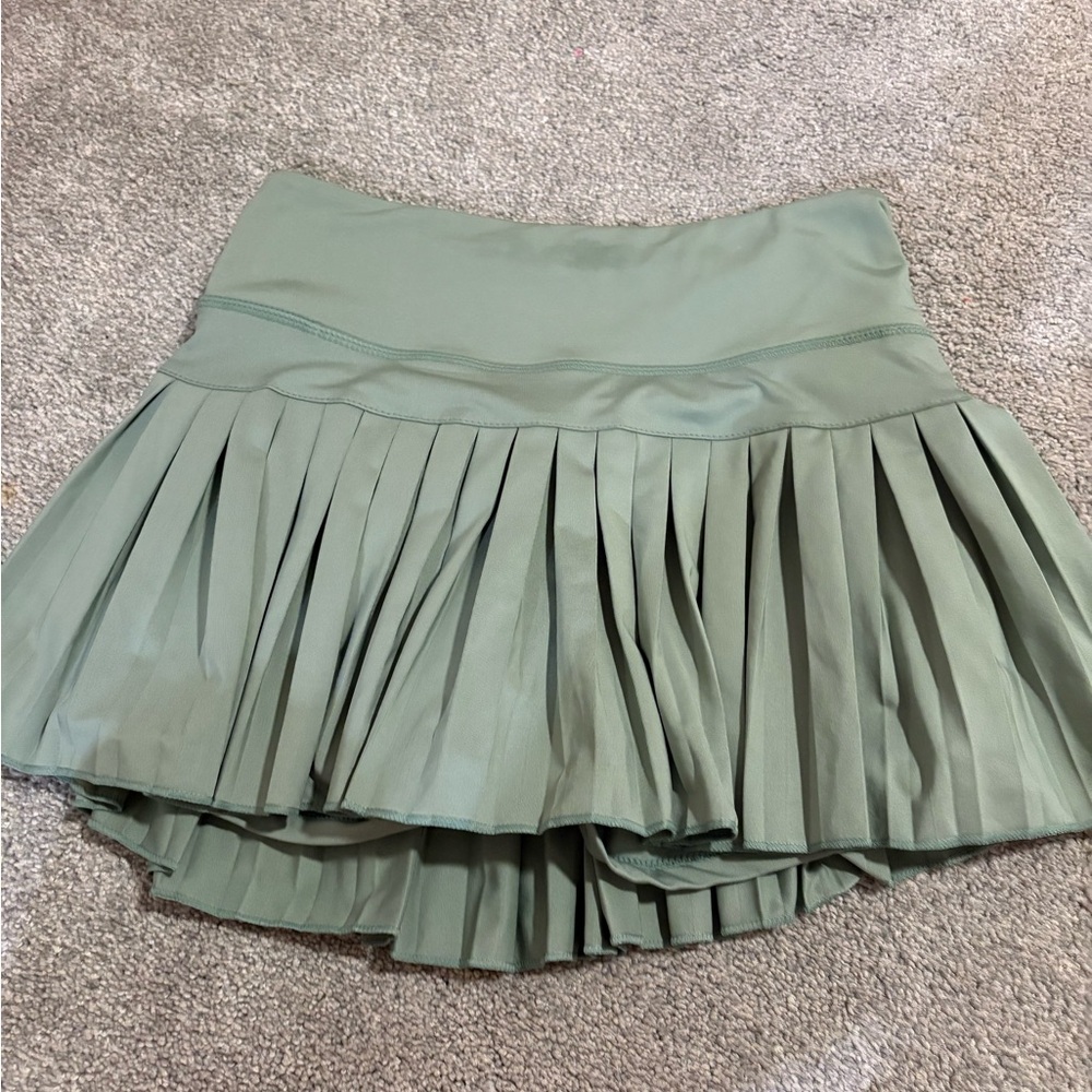 Goldhinge skirt, sage green